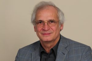 Professor Dr. Lutz Packebusch